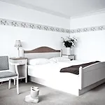 Hotel Etrier