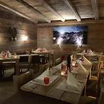 Hotel Etrier 4*