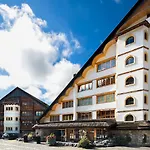 Hotel Etrier 4*