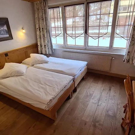 Hotel Etrier