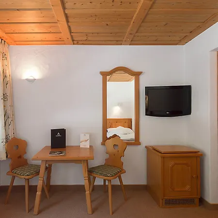 Etrier Hotel 4*
