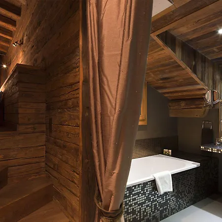 Hotel Etrier 4*