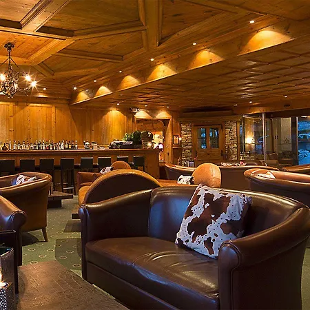 Etrier Hotel 4*