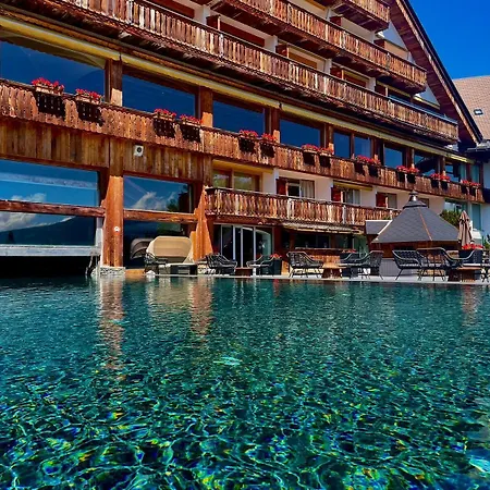 Etrier Hotel