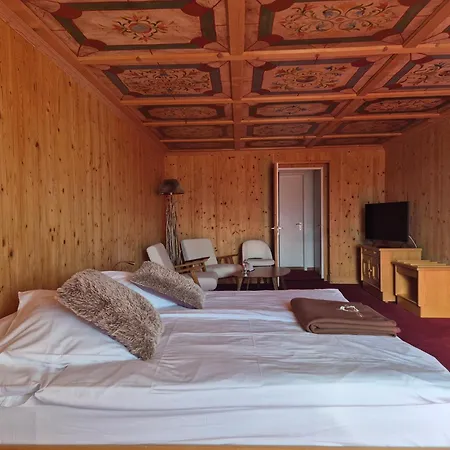 Etrier Hotel 4*