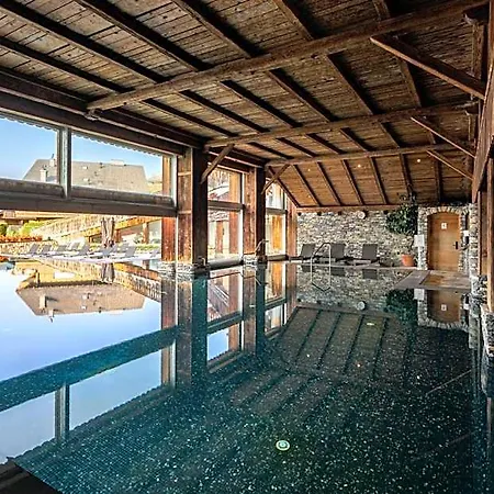 Etrier Hotel 4*
