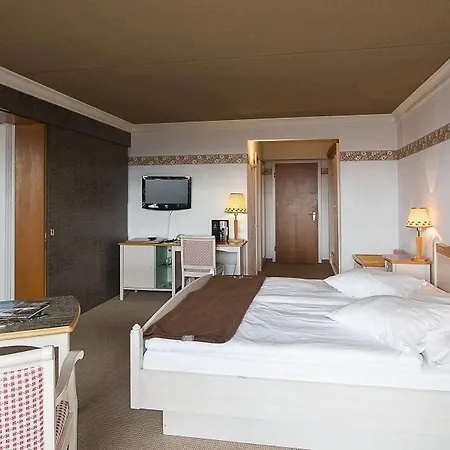 Etrier Hotel