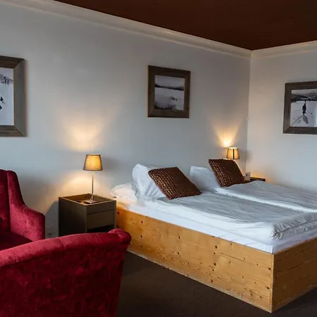 Etrier Hotel